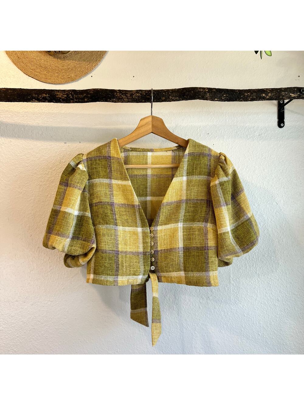 LA'VEN Los Angeles Green Plaid Button Tie Puffed Sleeve Crop Top Size Small